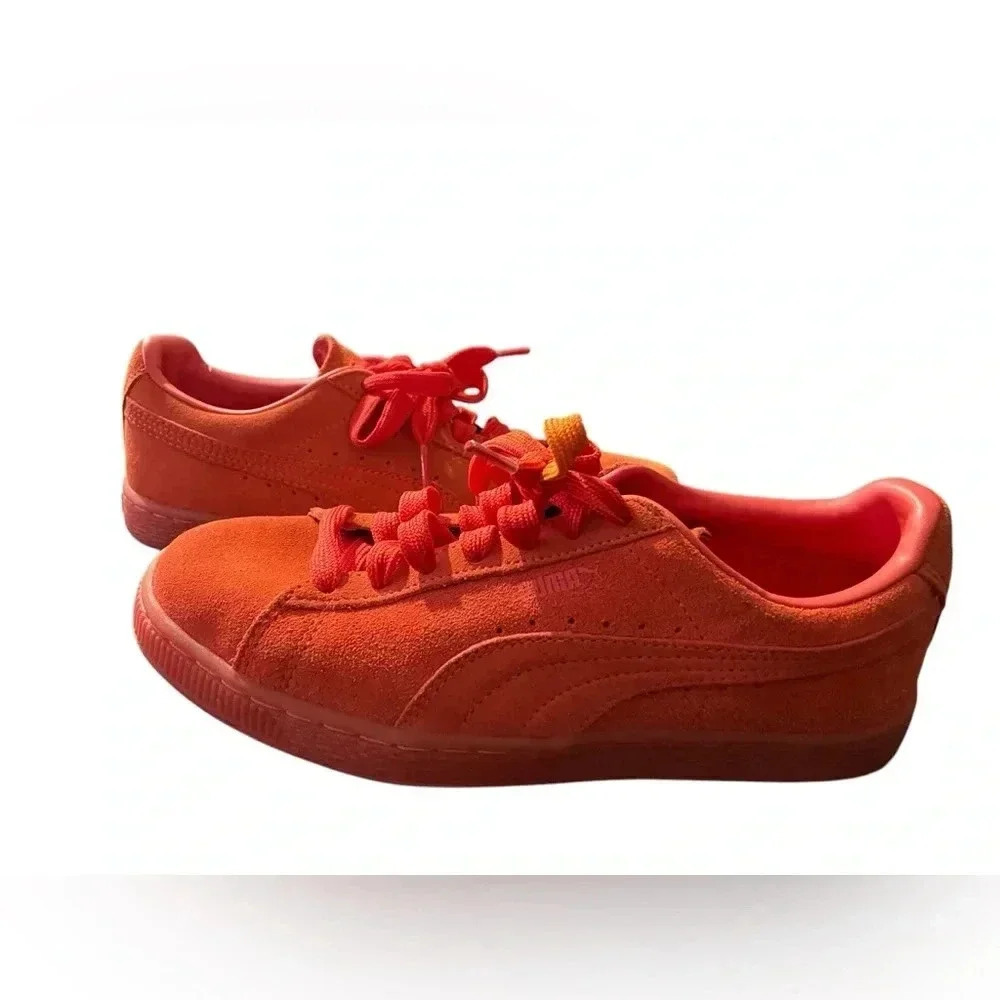 Puma Suede Sneakers